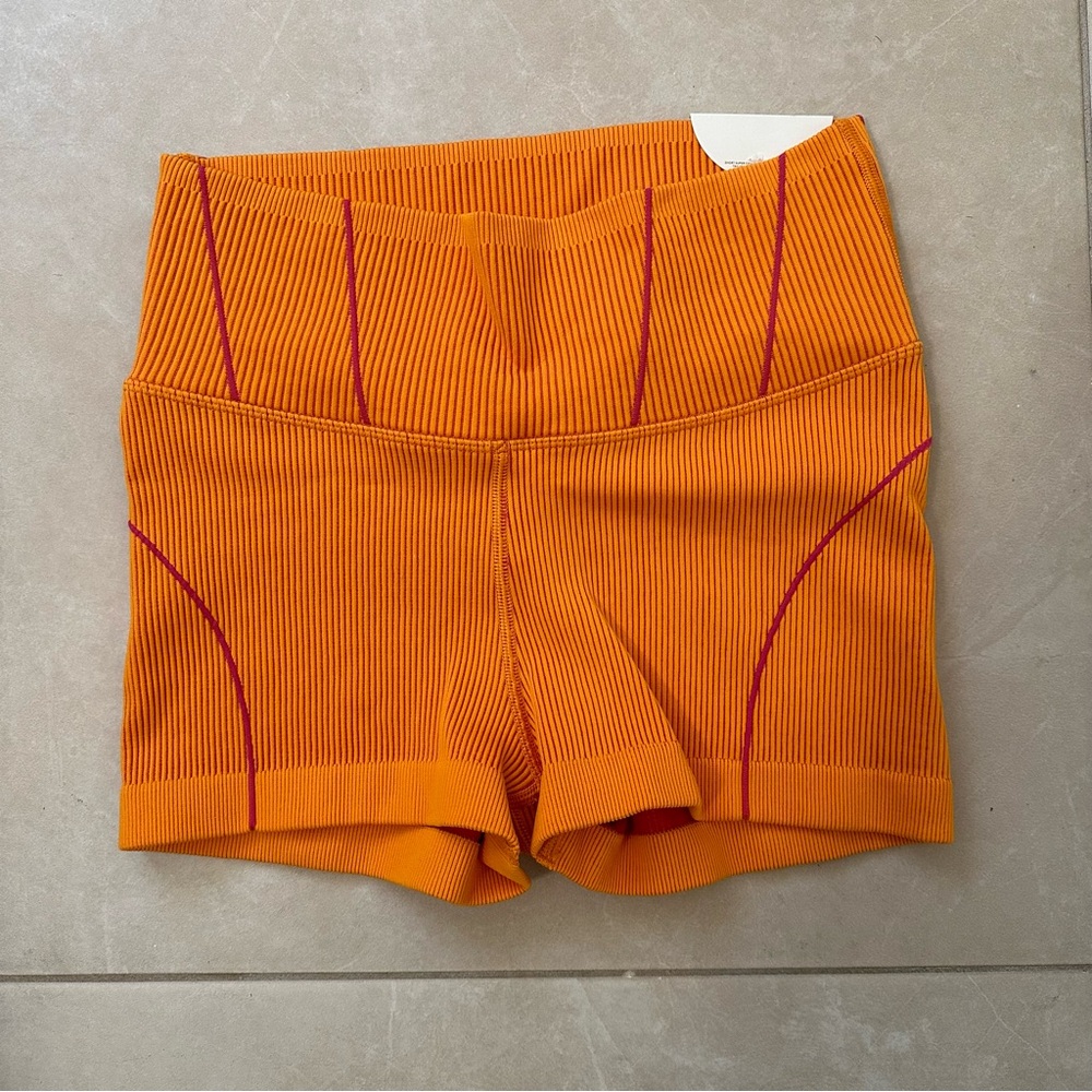 aerie offline seamless super shortie